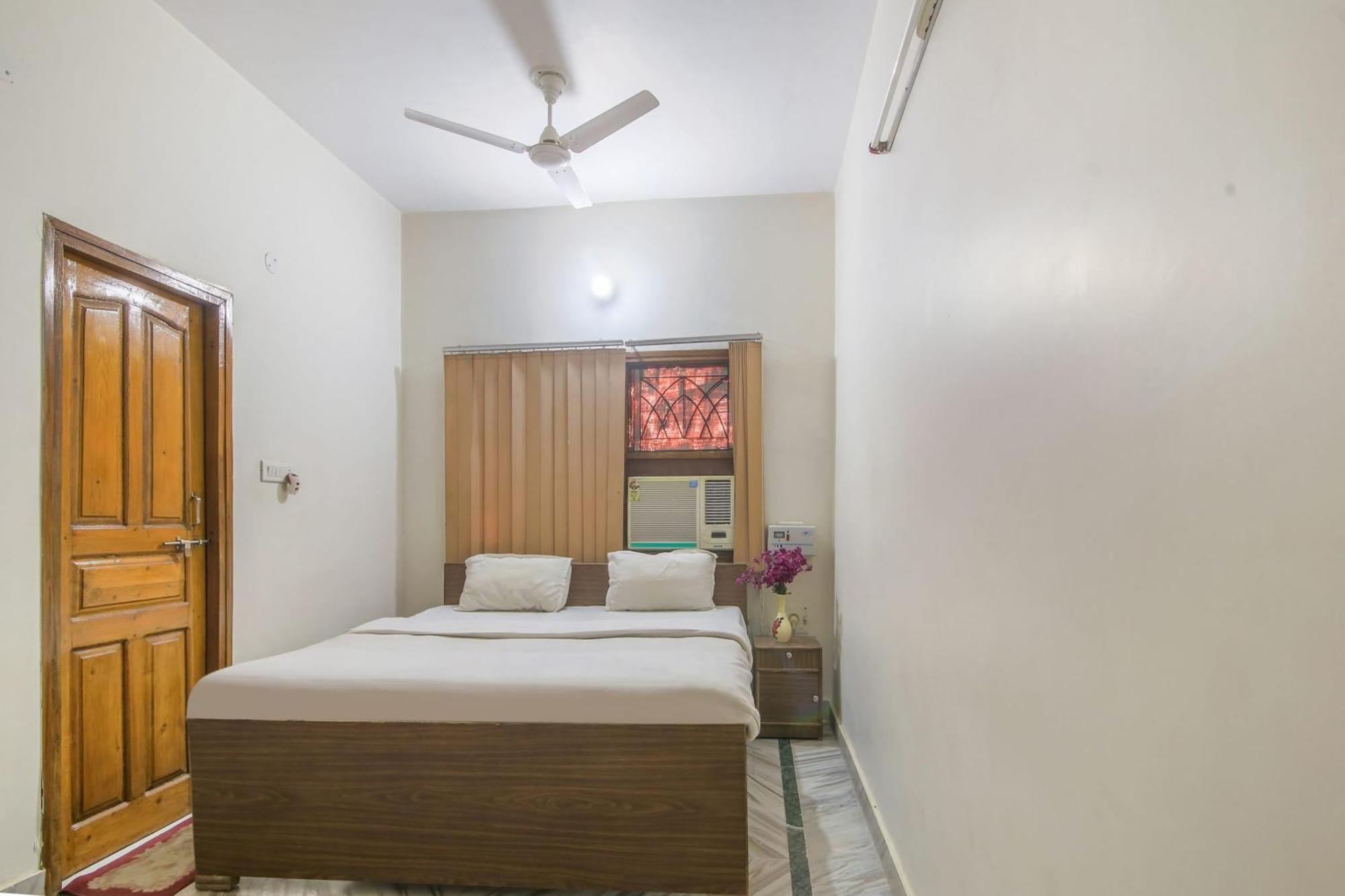 Bijnaur Collection O 81098 Hotel Royal Panjab מראה חיצוני תמונה