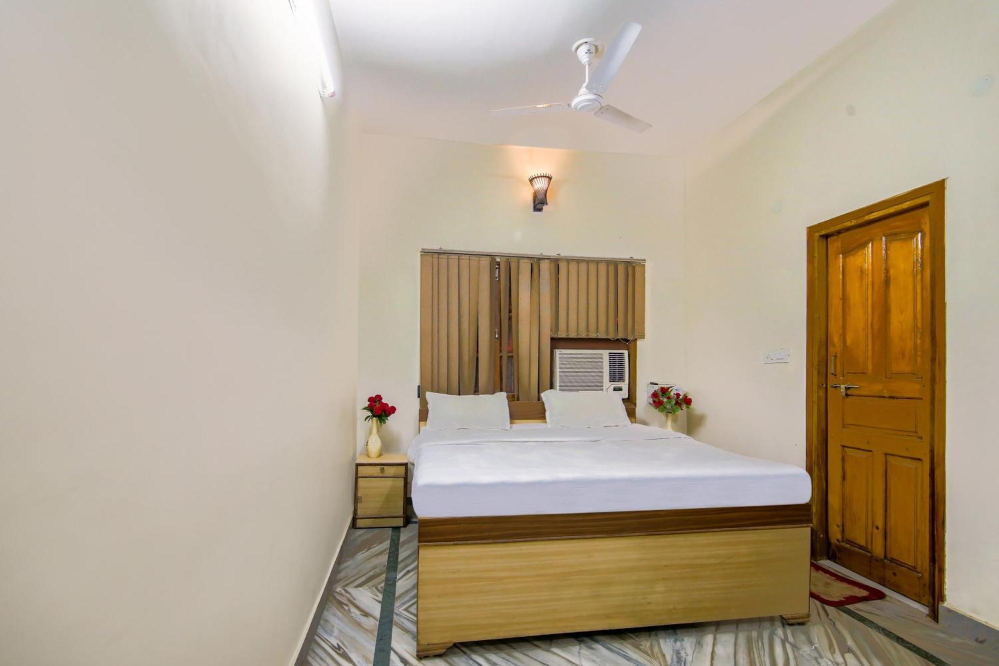 Bijnaur Collection O 81098 Hotel Royal Panjab מראה חיצוני תמונה